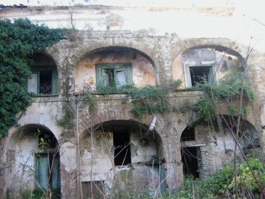 I loggiati prima del consolidamento